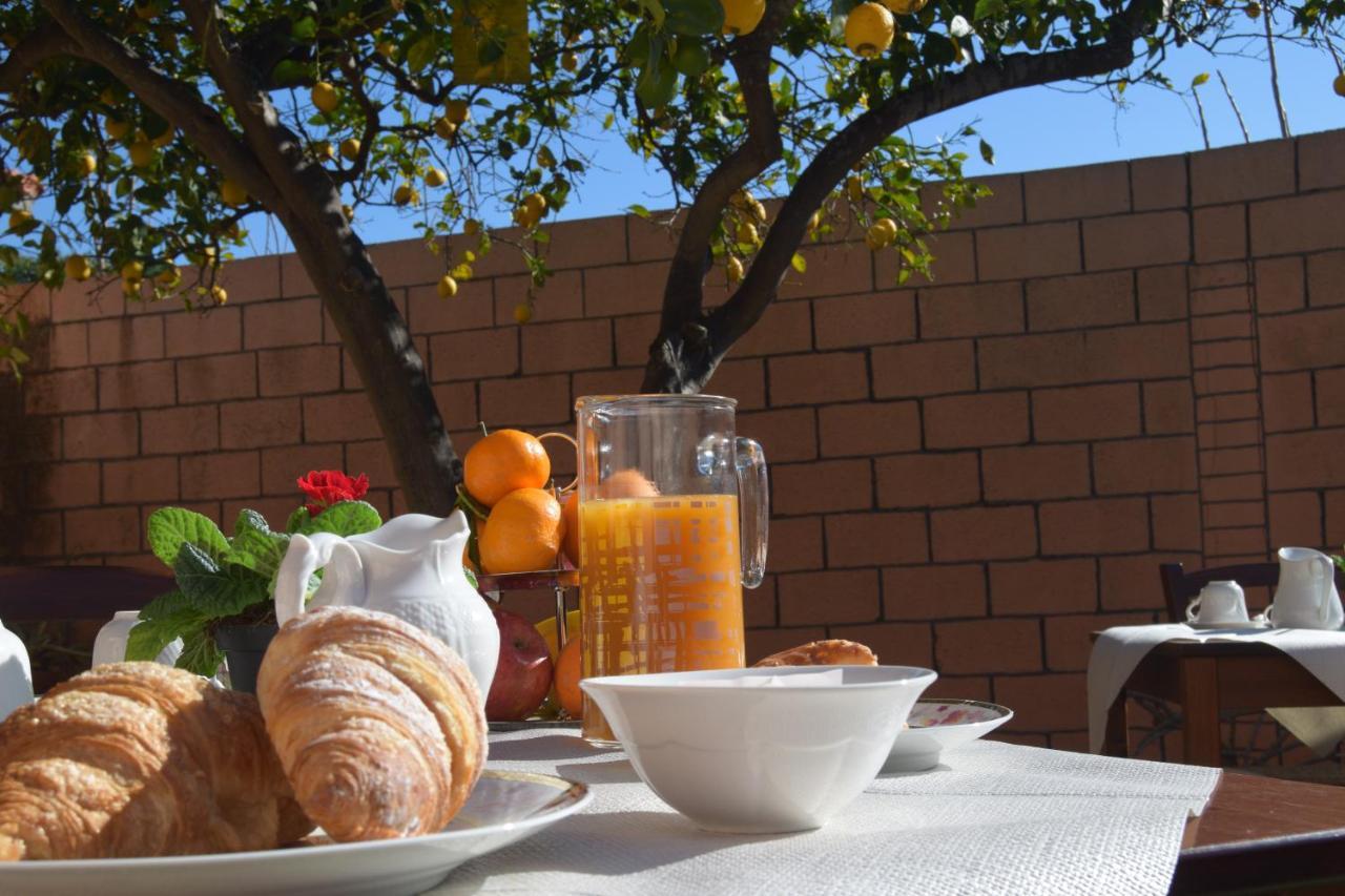Bed and Breakfast Su Fassoi Càbras Esterno foto