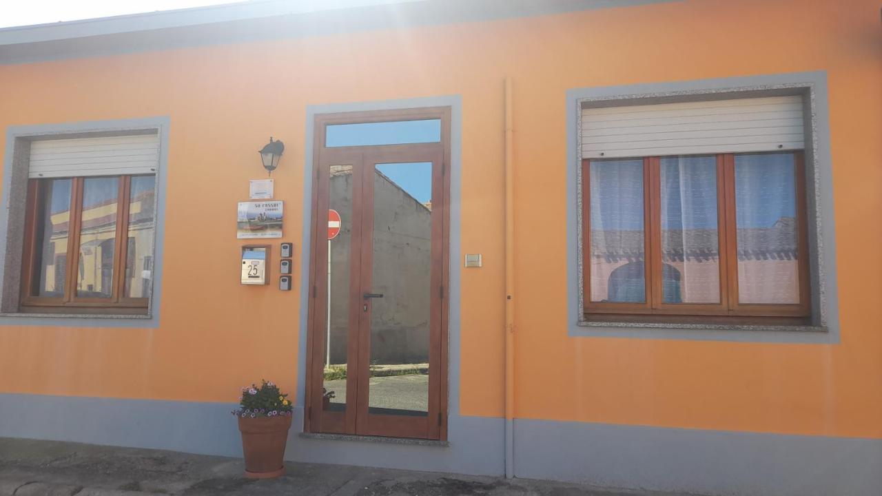 Bed and Breakfast Su Fassoi Càbras Esterno foto